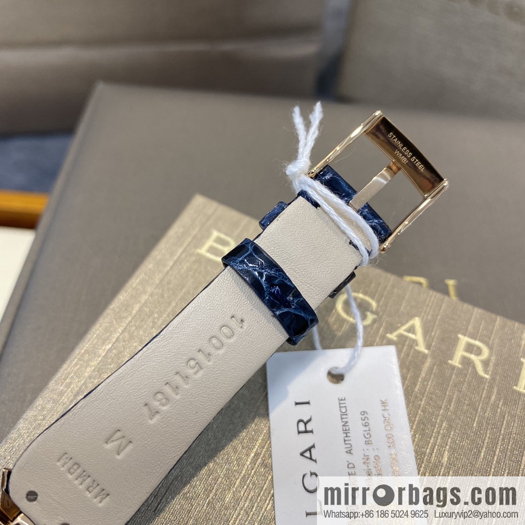 The DIVAS'DREAM women's quartz watch launched by Bulgari, a famous Italian luxury jewelry brand