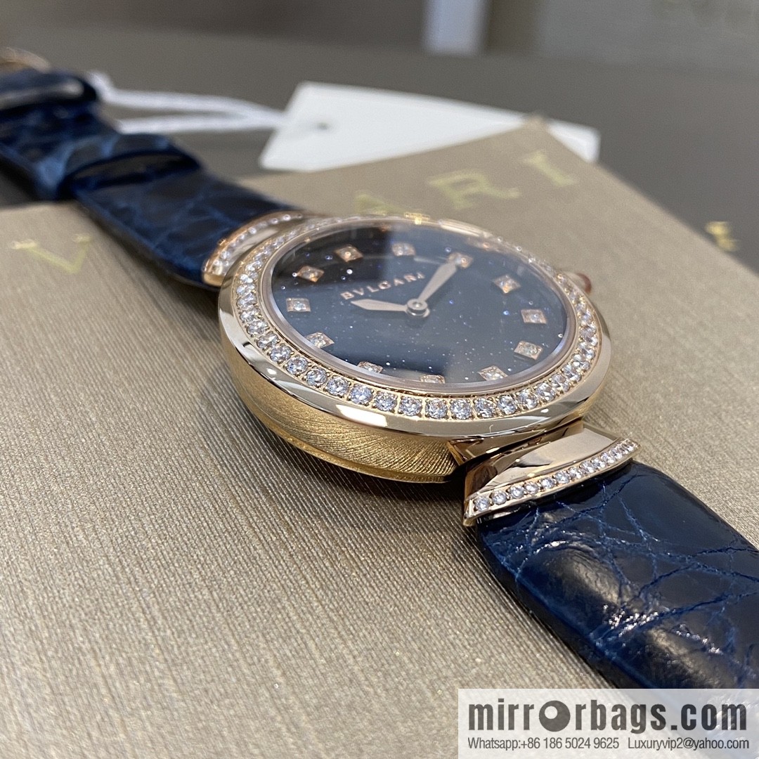The DIVAS'DREAM women's quartz watch launched by Bulgari, a famous Italian luxury jewelry brand