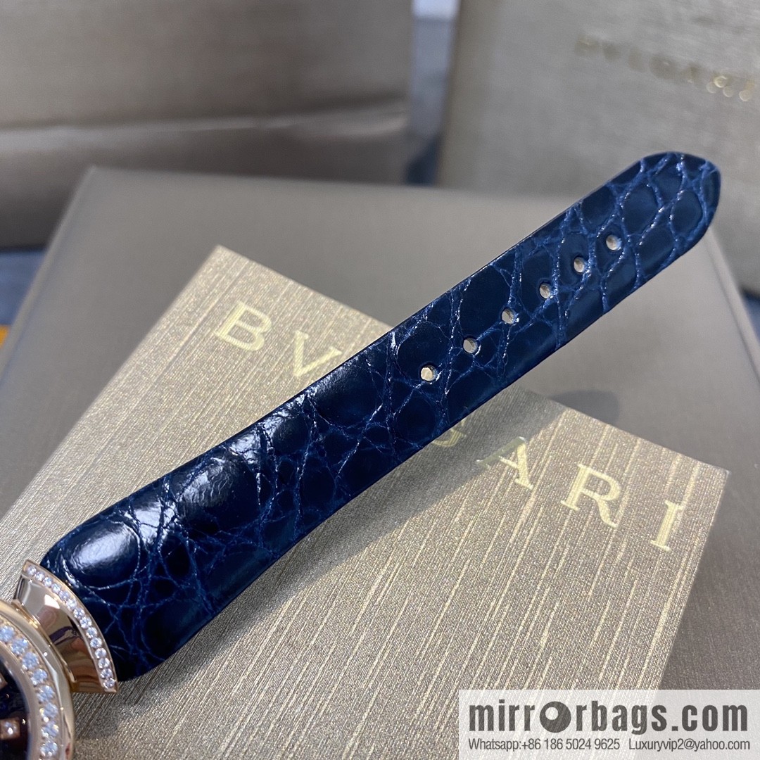 The DIVAS'DREAM women's quartz watch launched by Bulgari, a famous Italian luxury jewelry brand