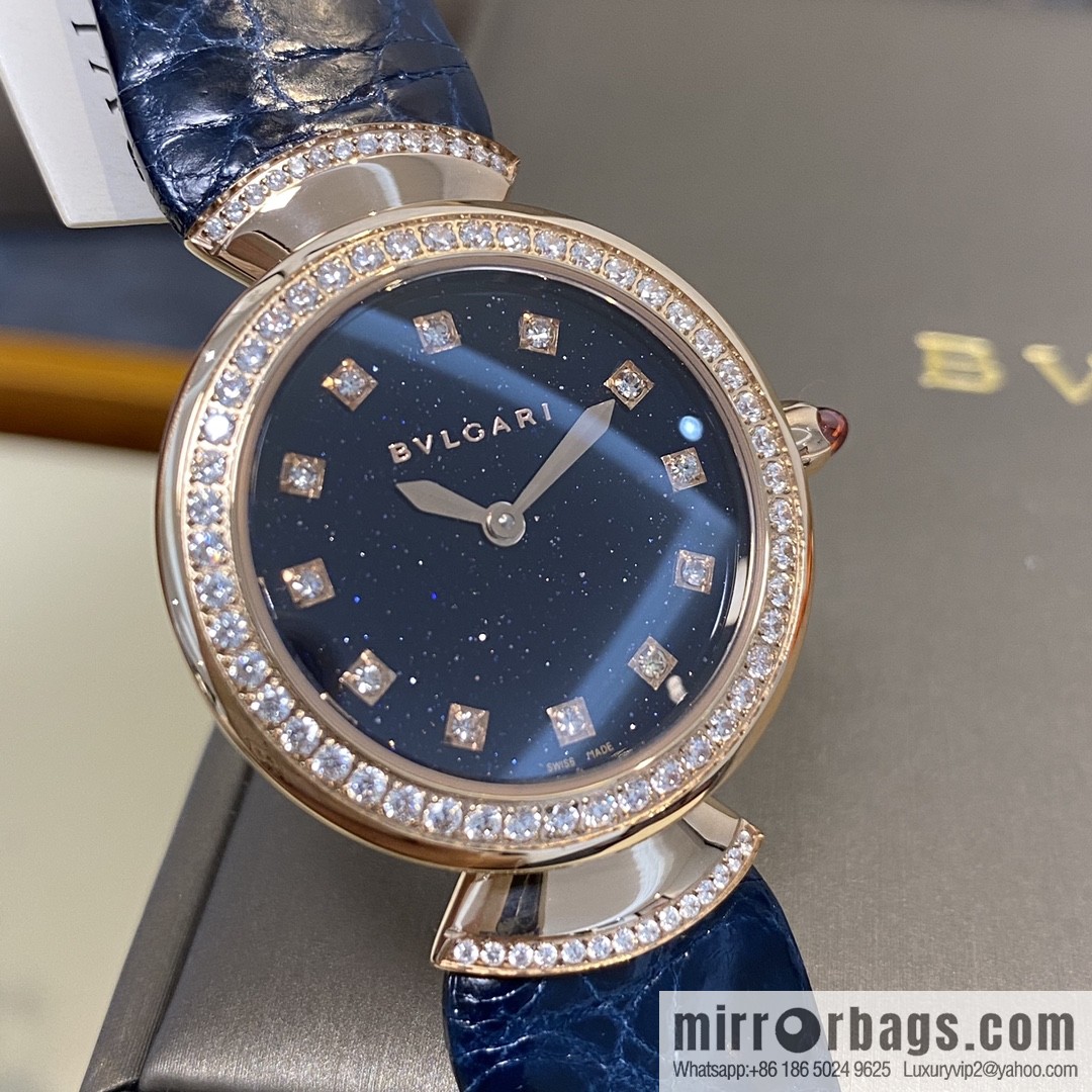 The DIVAS'DREAM women's quartz watch launched by Bulgari, a famous Italian luxury jewelry brand