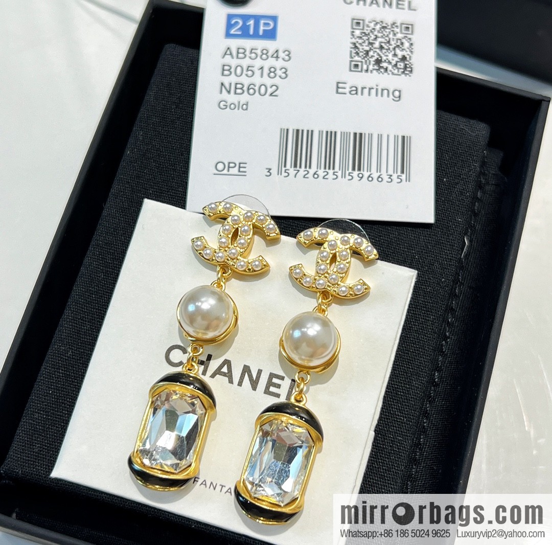 New ☑️ Chanel c3 double c square diamond pearl stud earrings