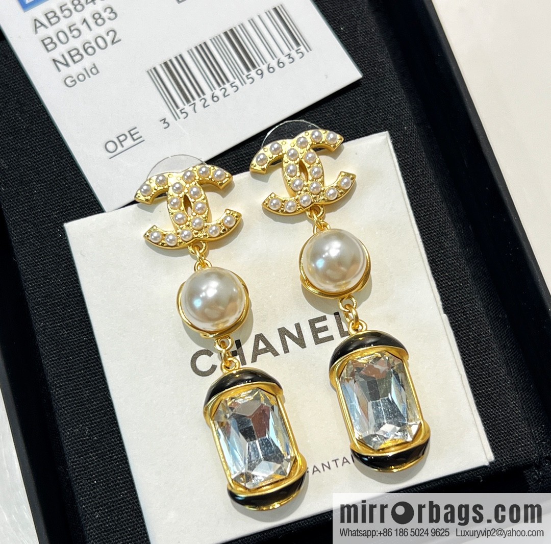 New ☑️ Chanel c3 double c square diamond pearl stud earrings
