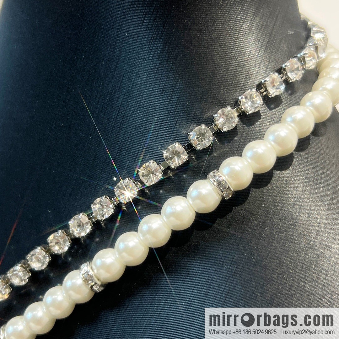 2021 new Chanel black diamond full diamond 19 pearl double layer necklace