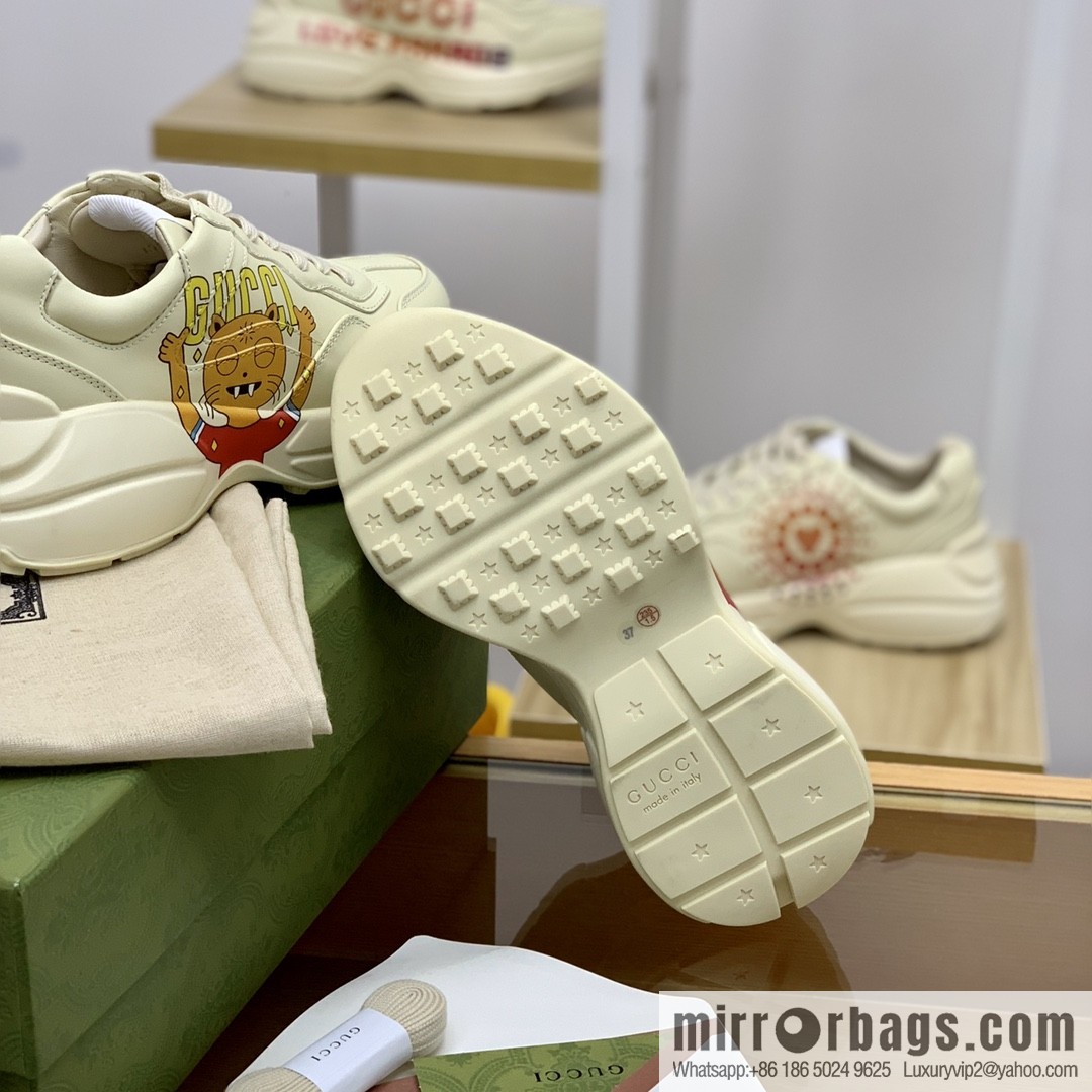 Gucci Gucci [New G Replica Luxury Handbag High Version] Unisex Vintage sneakers