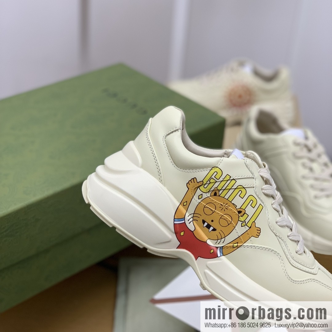 Gucci Gucci [New G Replica Luxury Handbag High Version] Unisex Vintage sneakers