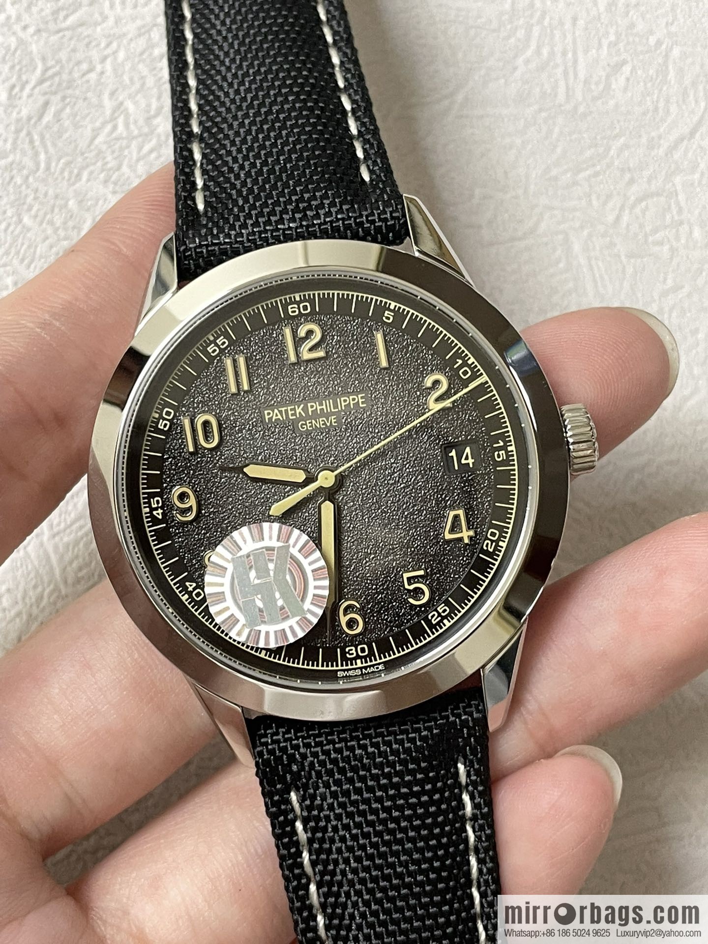 Patek Philippe Calatrava series ref.5226G-001 watch