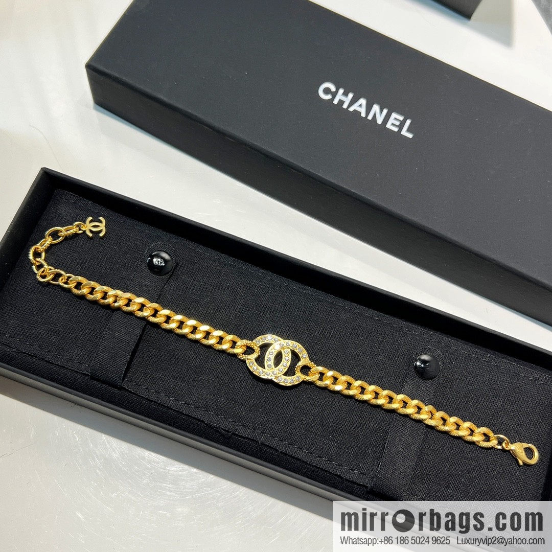 New ☑️ Chanel gold double c full diamond necklace bracelet