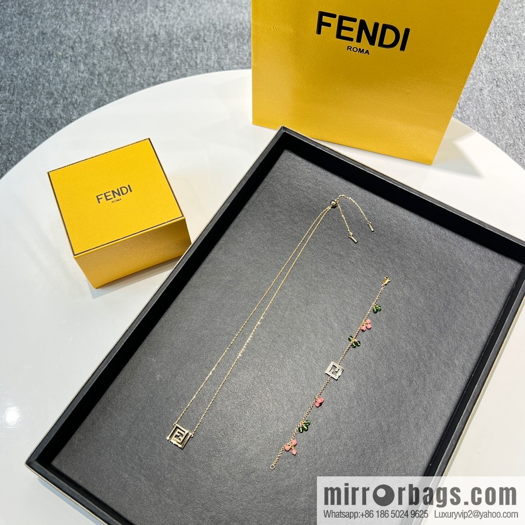 New Fendi double F pearl necklace bracelet