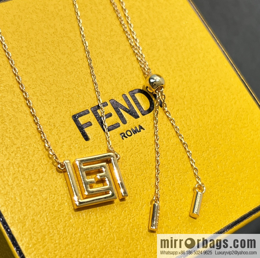 New Fendi double F pearl necklace bracelet