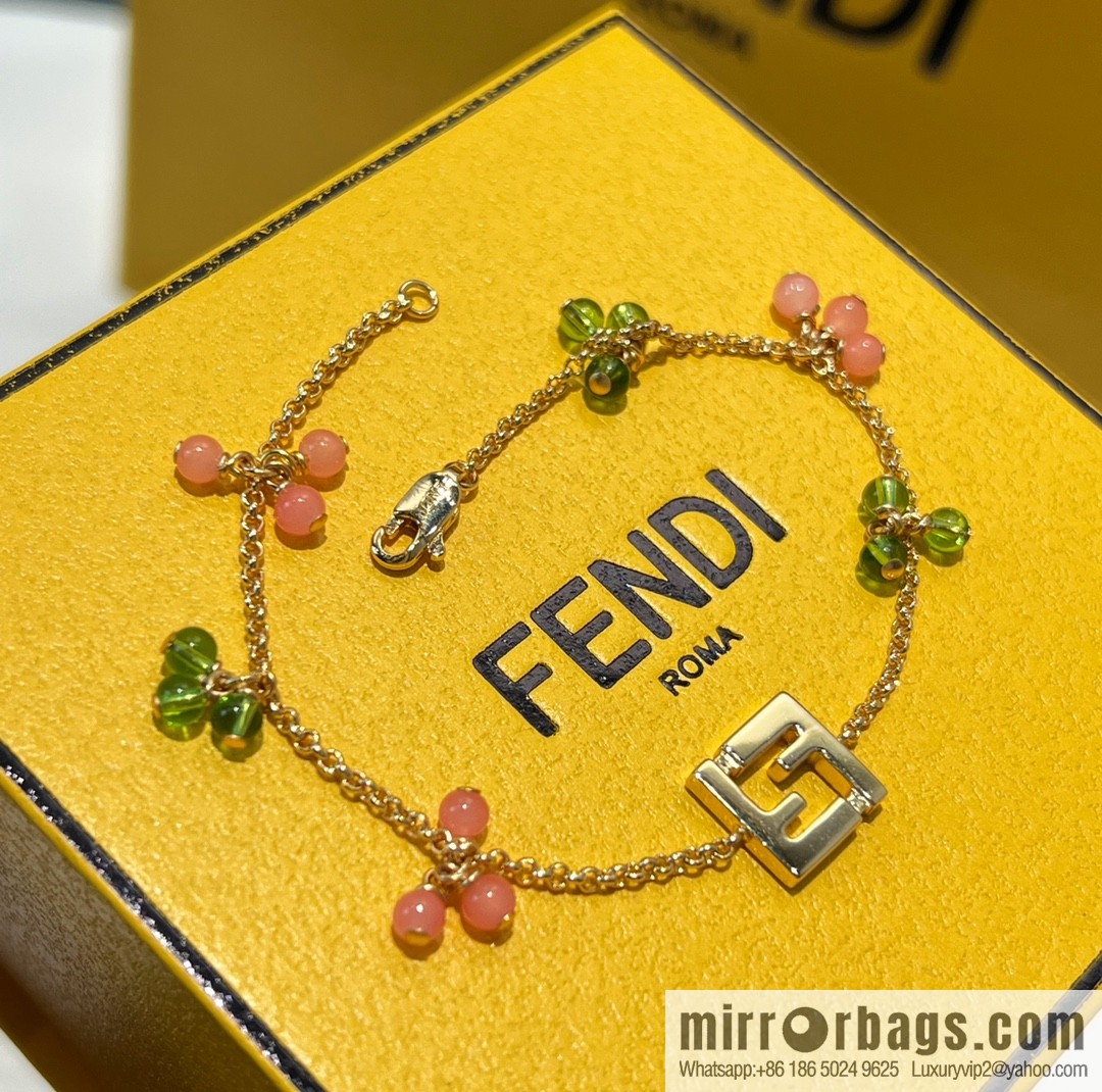 New Fendi double F pearl necklace bracelet