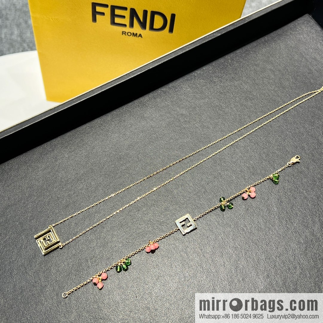 New Fendi double F pearl necklace bracelet