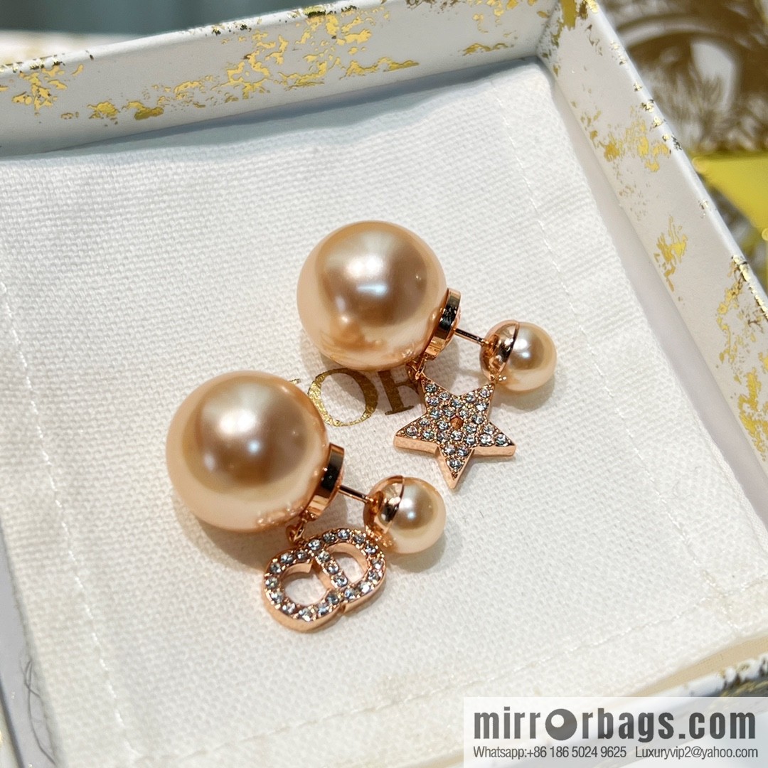 New ☑️ Dior rose gold CD star size pearl stud earrings