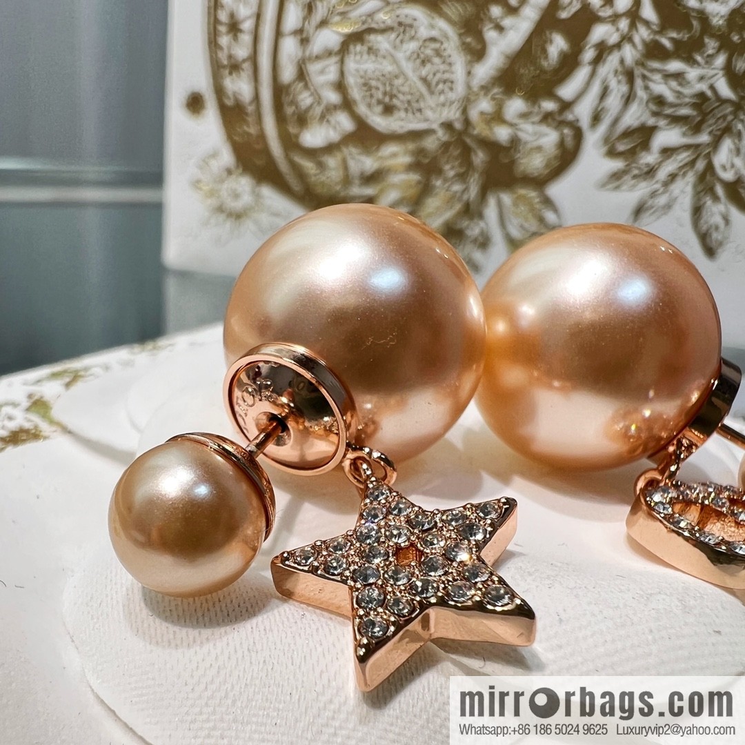 New ☑️ Dior rose gold CD star size pearl stud earrings