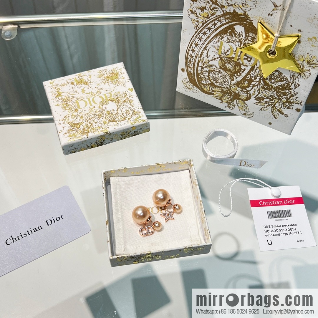 New ☑️ Dior rose gold CD star size pearl stud earrings