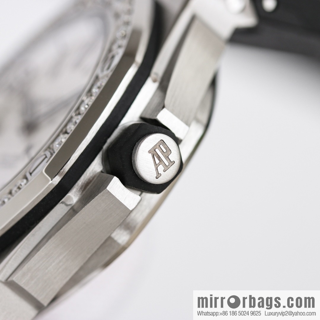Audemars Piguet, Royal Oak 15710 👺 imported 3120 mechanical movement with mozzarella diamond ring