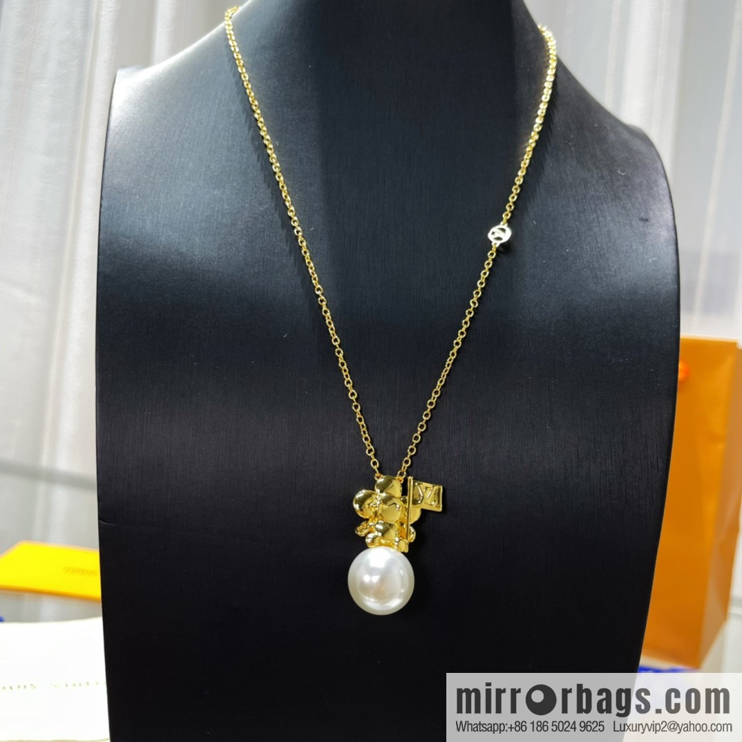 Louis Vuitton Louis Vuitton lv sunflower pearl necklace