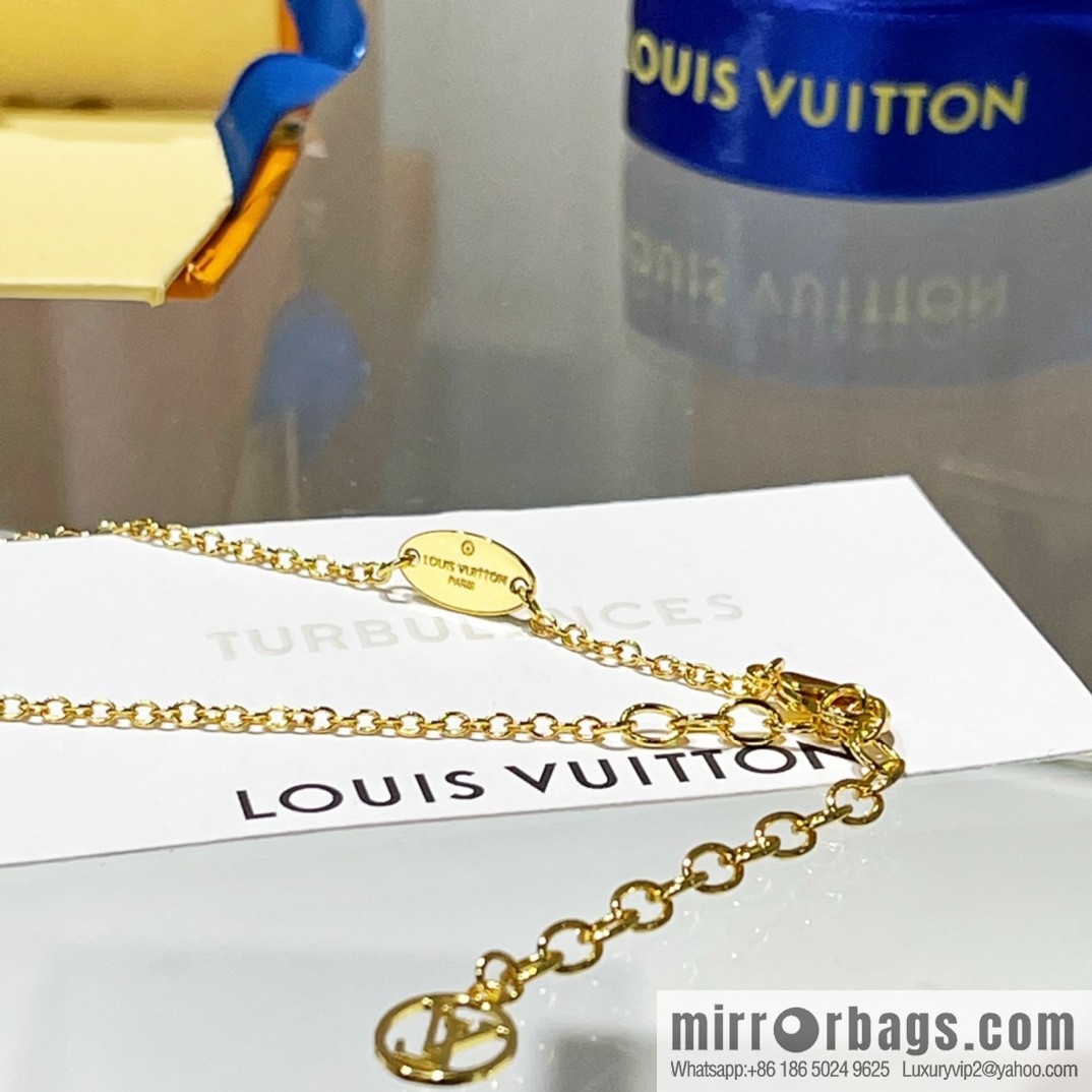Louis Vuitton Louis Vuitton lv sunflower pearl necklace