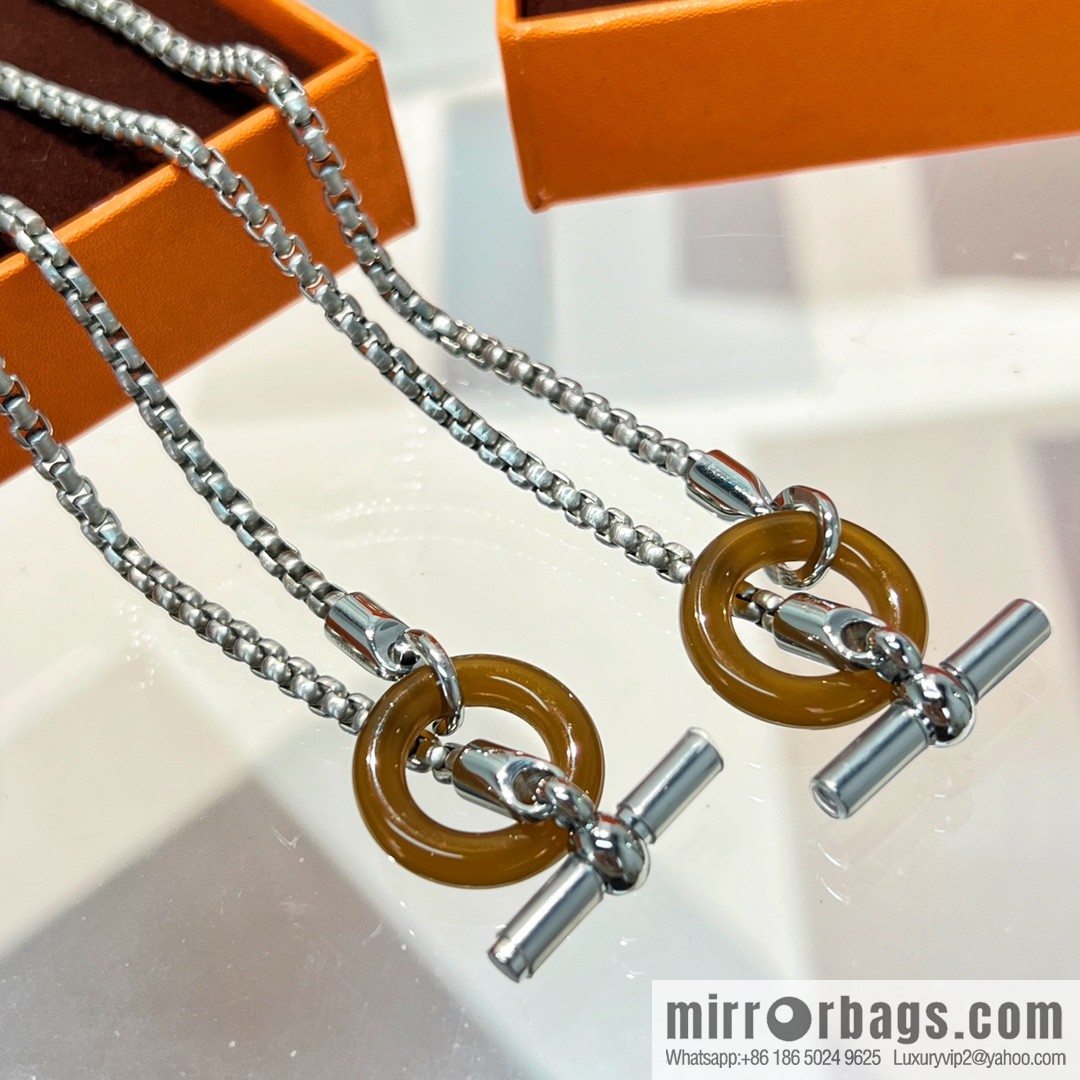 HERMES Hermès meli-melo horn ring necklace