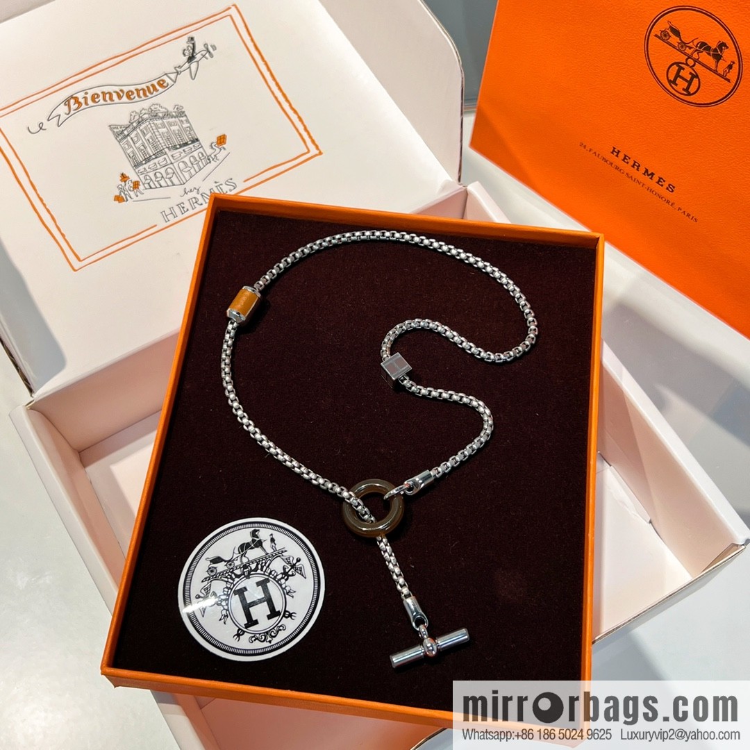 HERMES Hermès meli-melo horn ring necklace