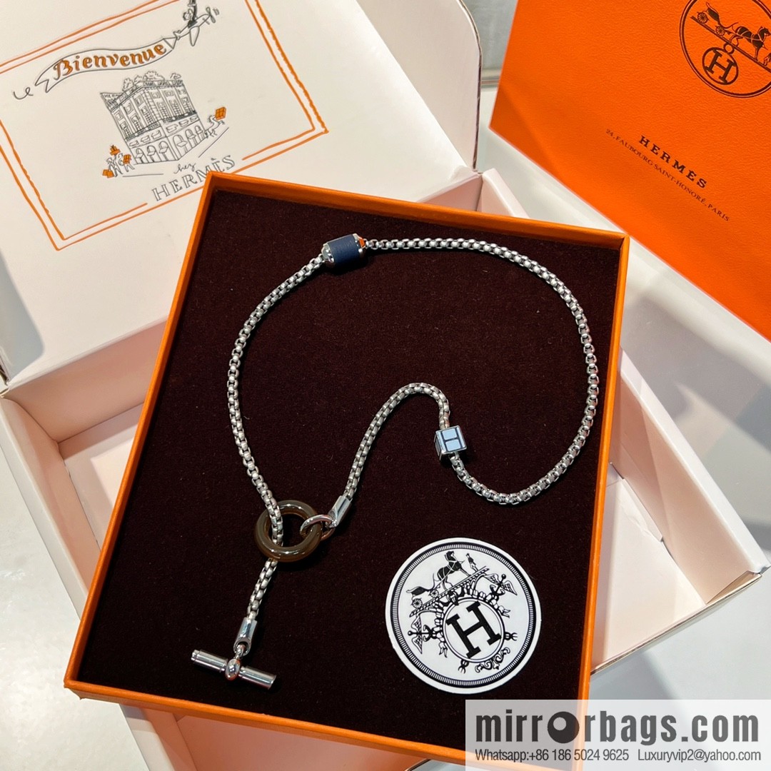 HERMES Hermès meli-melo horn ring necklace