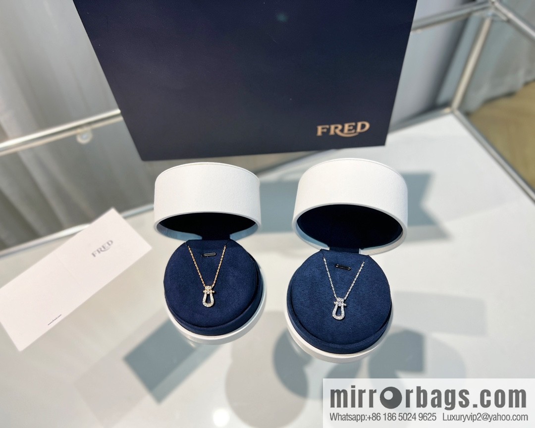 Fred FORCE10 series Fred full diamond horseshoe necklace