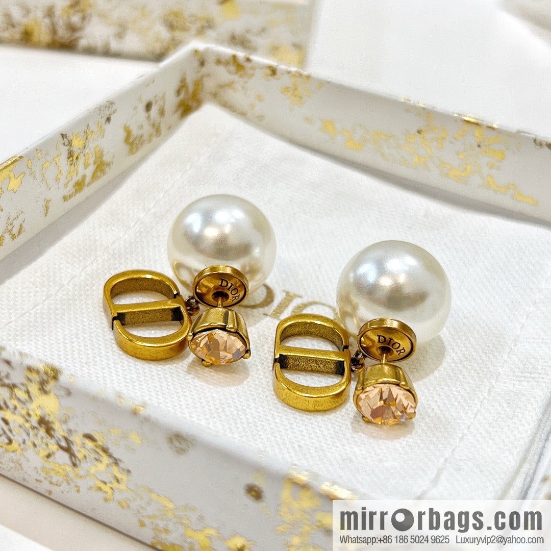 New ☑️ Dior CD size pearl stud earrings