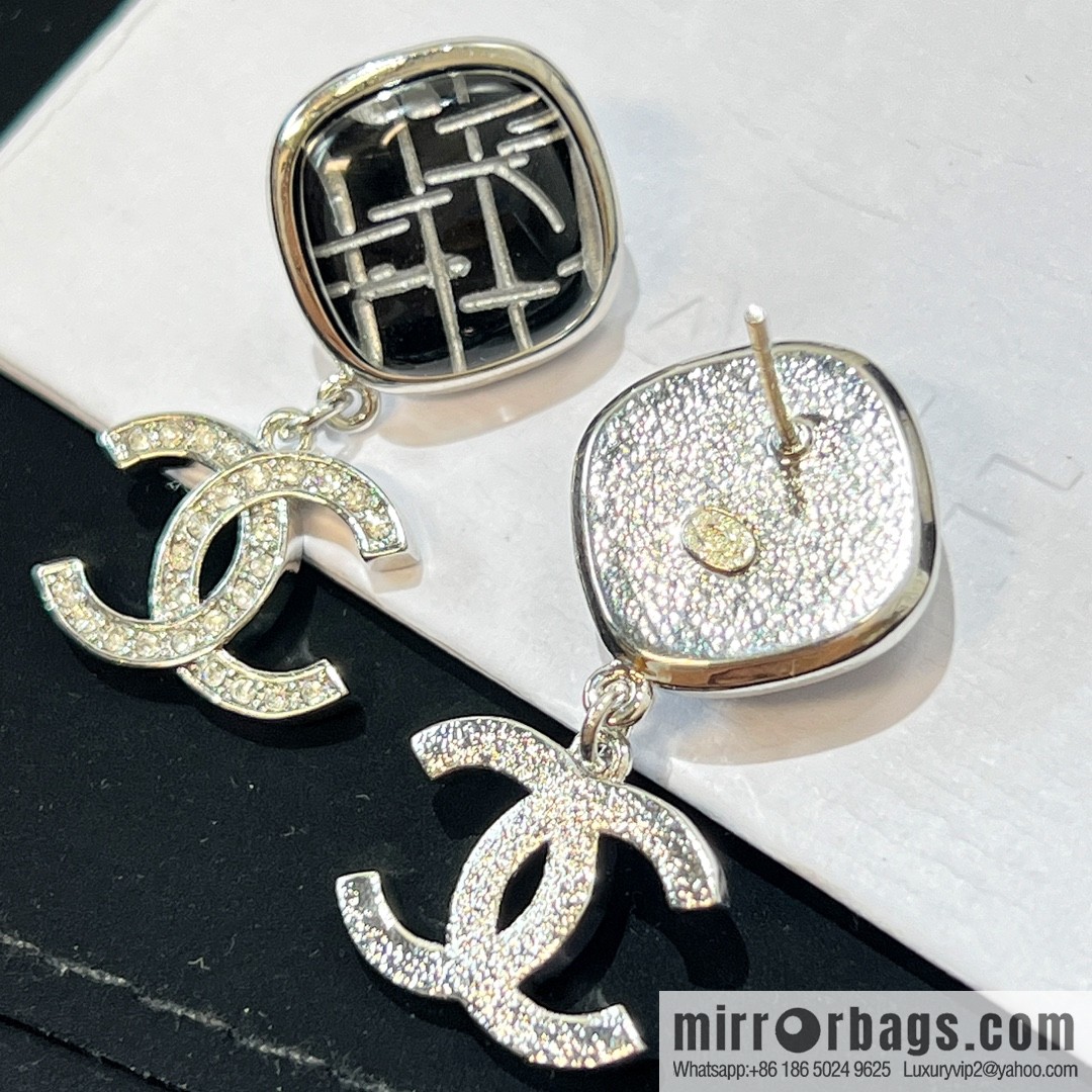 New ☑️ Chanel c2 rhombus double c stud earrings