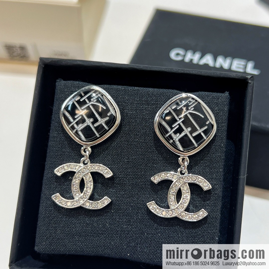 New ☑️ Chanel c2 rhombus double c stud earrings