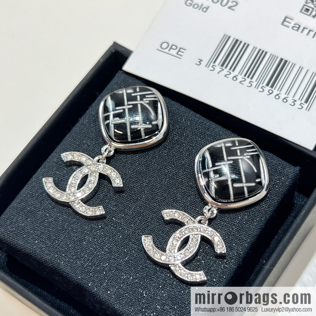 New ☑️ Chanel c2 rhombus double c stud earrings