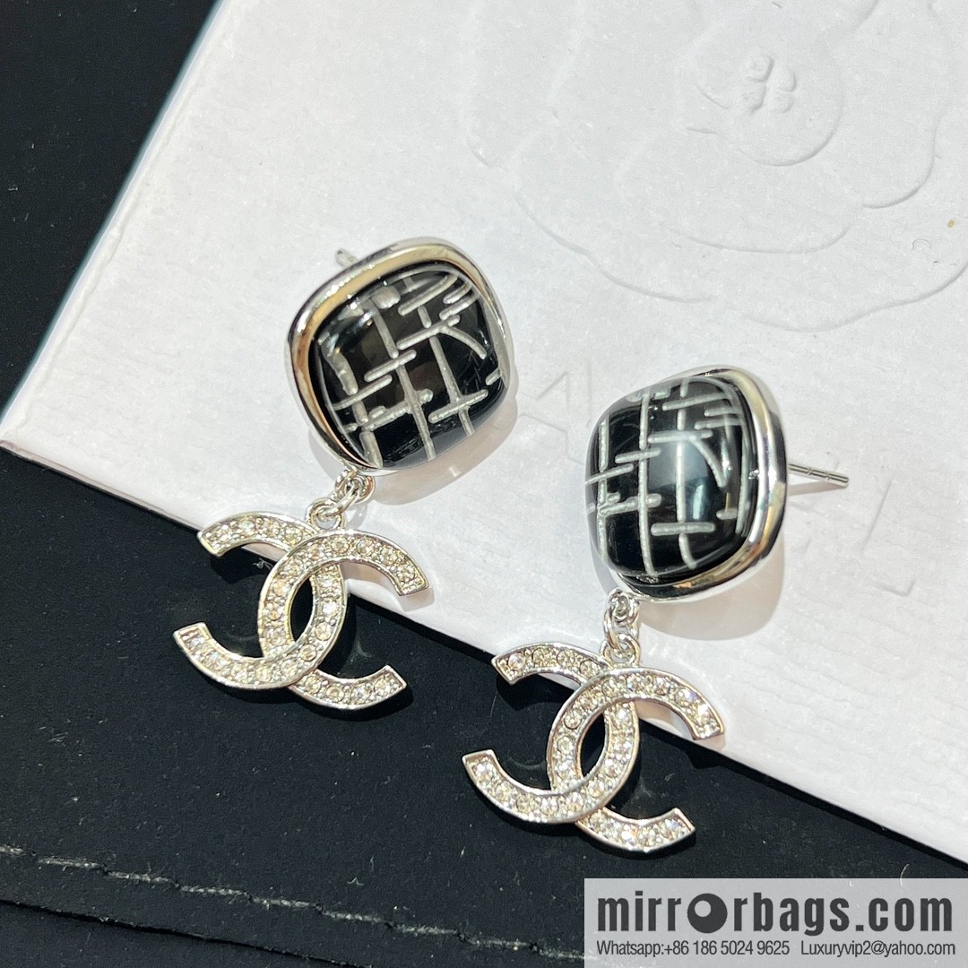 New ☑️ Chanel c2 rhombus double c stud earrings