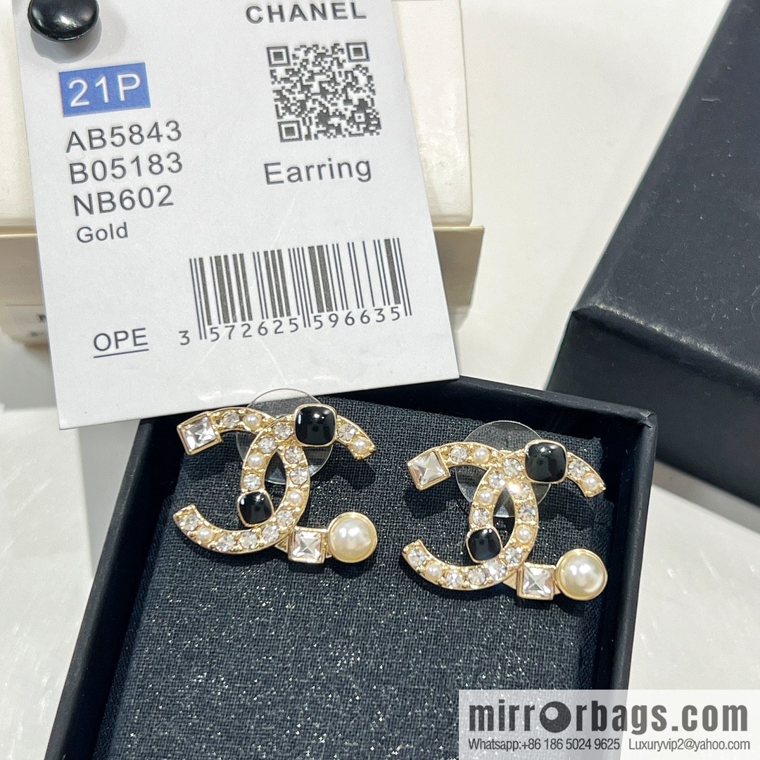 New ☑️ Chanel c1 double c square diamond pearl stud earrings