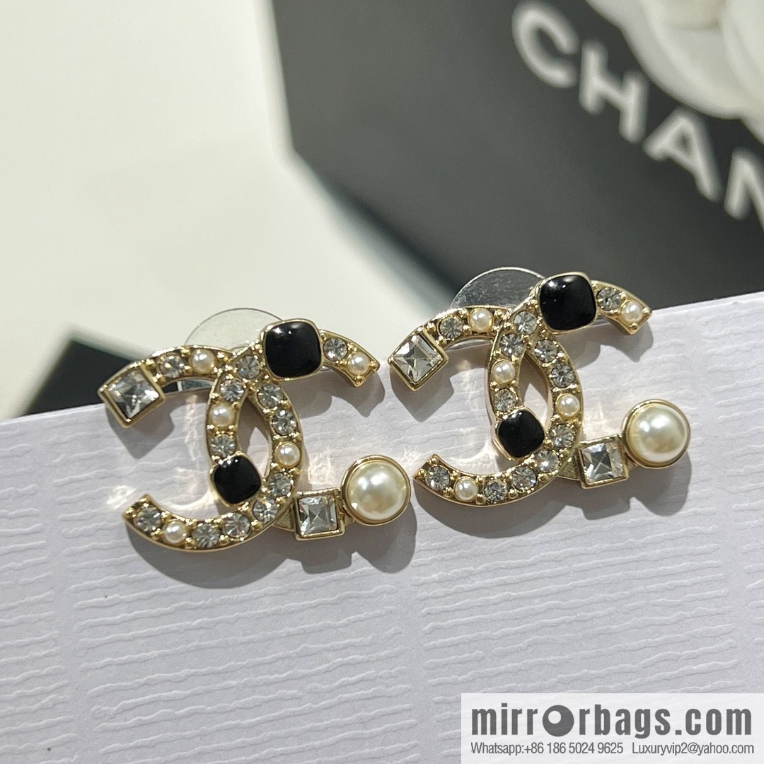 New ☑️ Chanel c1 double c square diamond pearl stud earrings