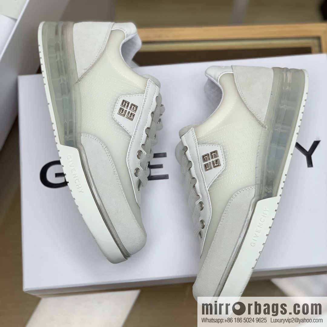 Givenchy Givenchy, iconic metal buckle 4 G pattern men's sneakers