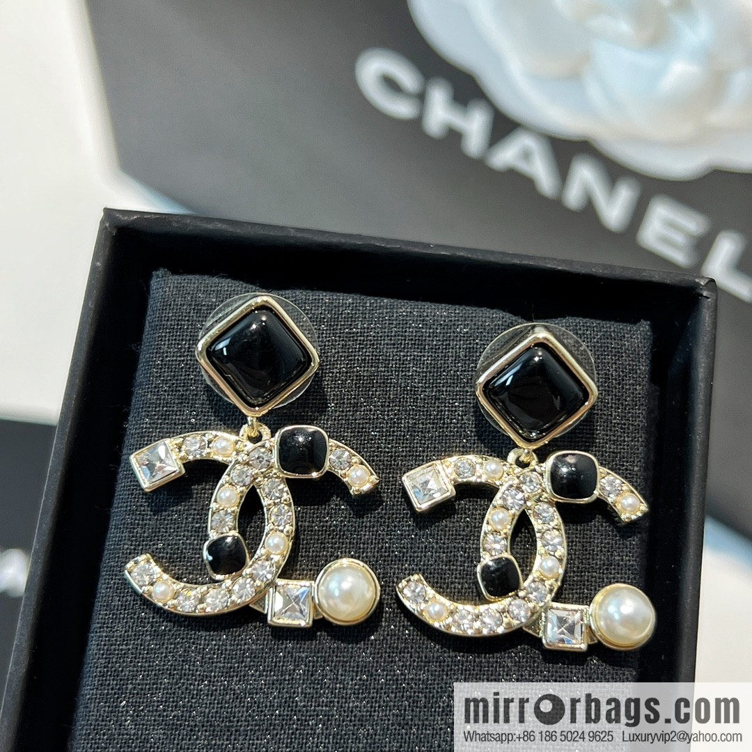 New ☑️ Chanel c2 double c black diamond pearl stud earrings