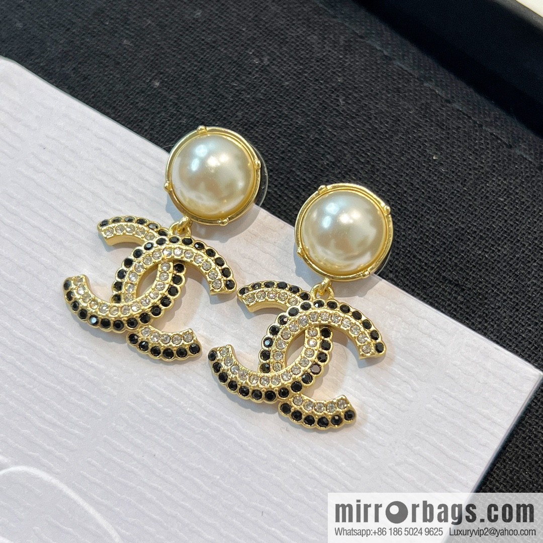 New ☑️ Chanel c2 double c pearl black diamond stud earrings