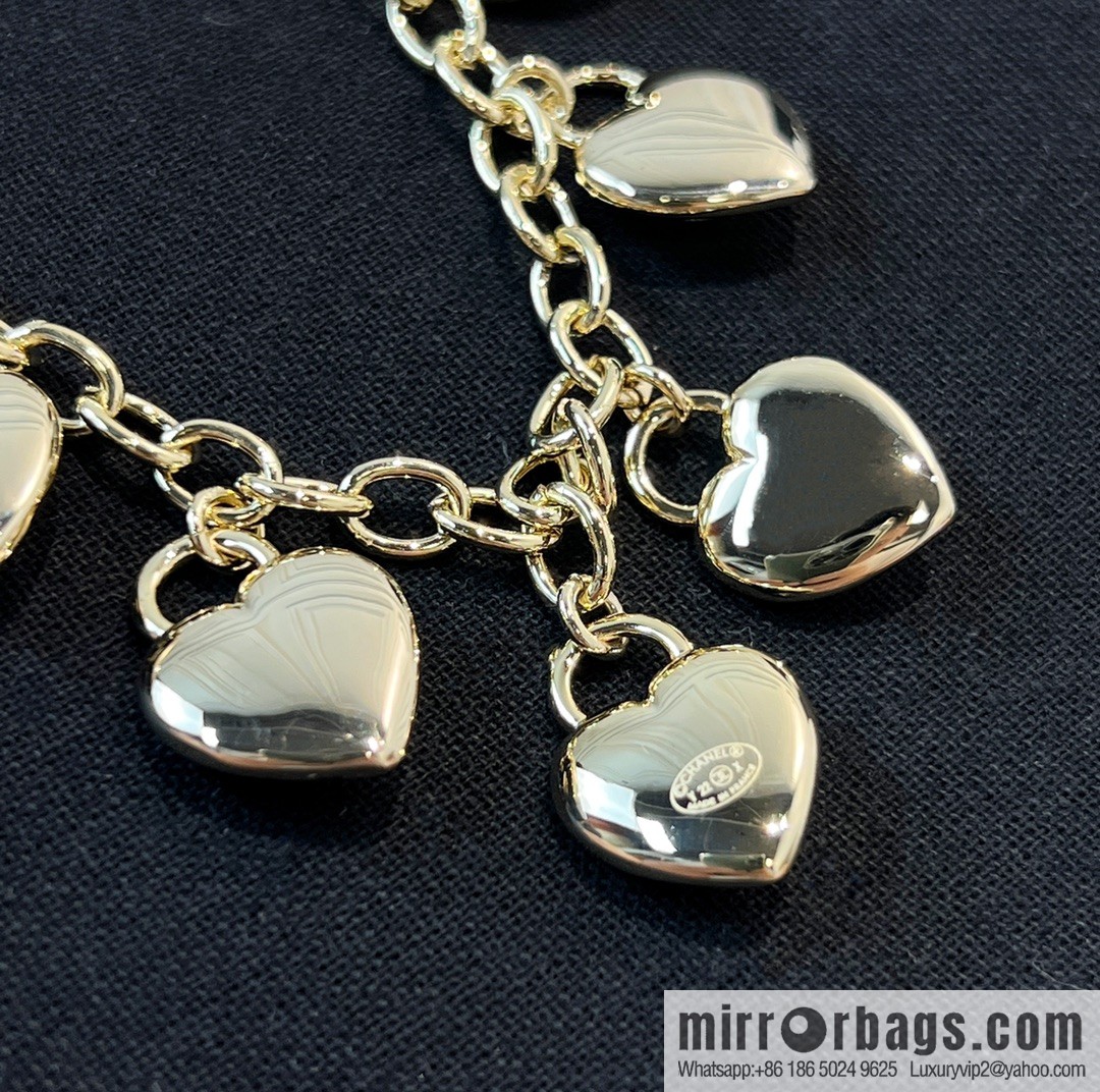 New ☑️ Chanel peach heart love necklace