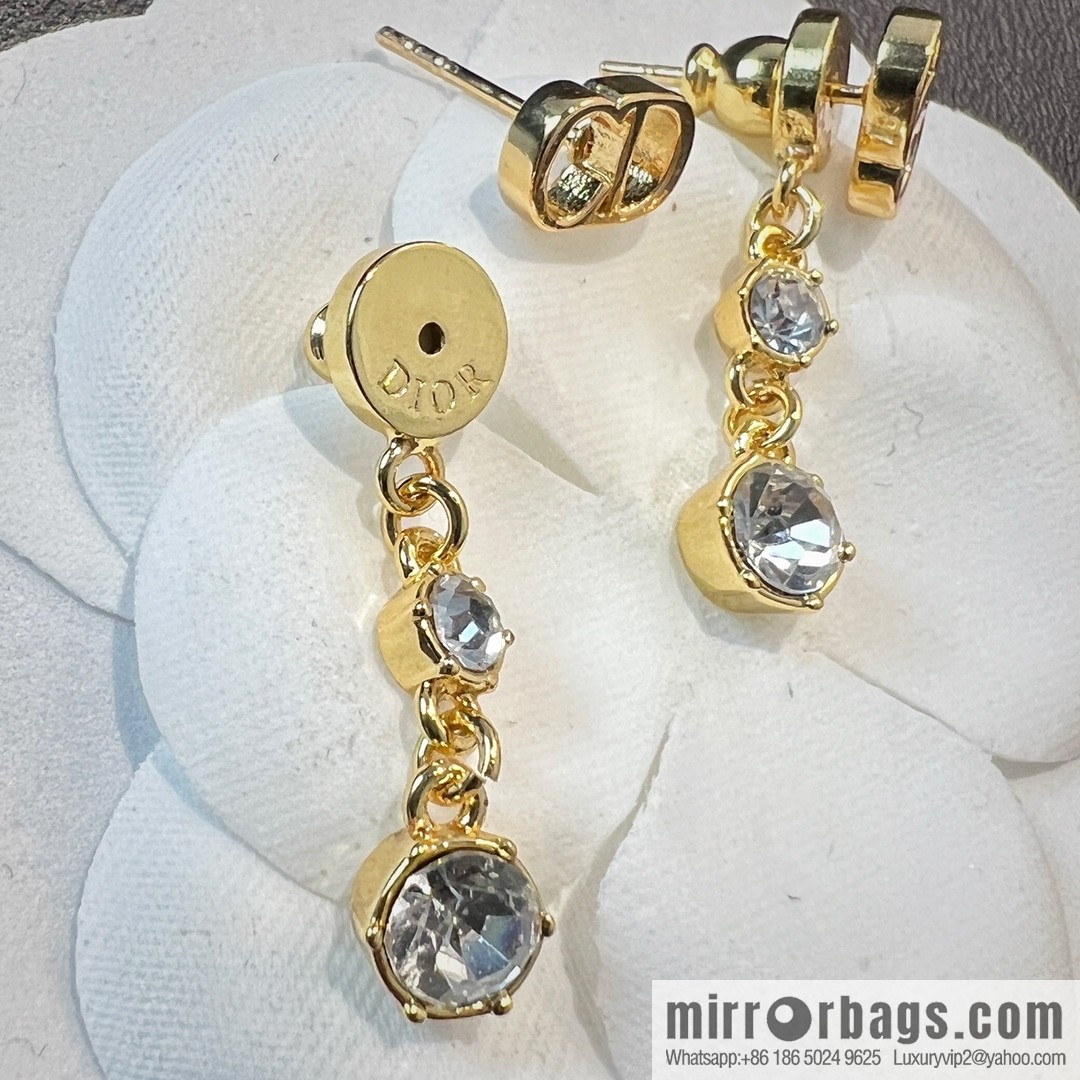 New ☑️ Dior CD single drill stud earrings