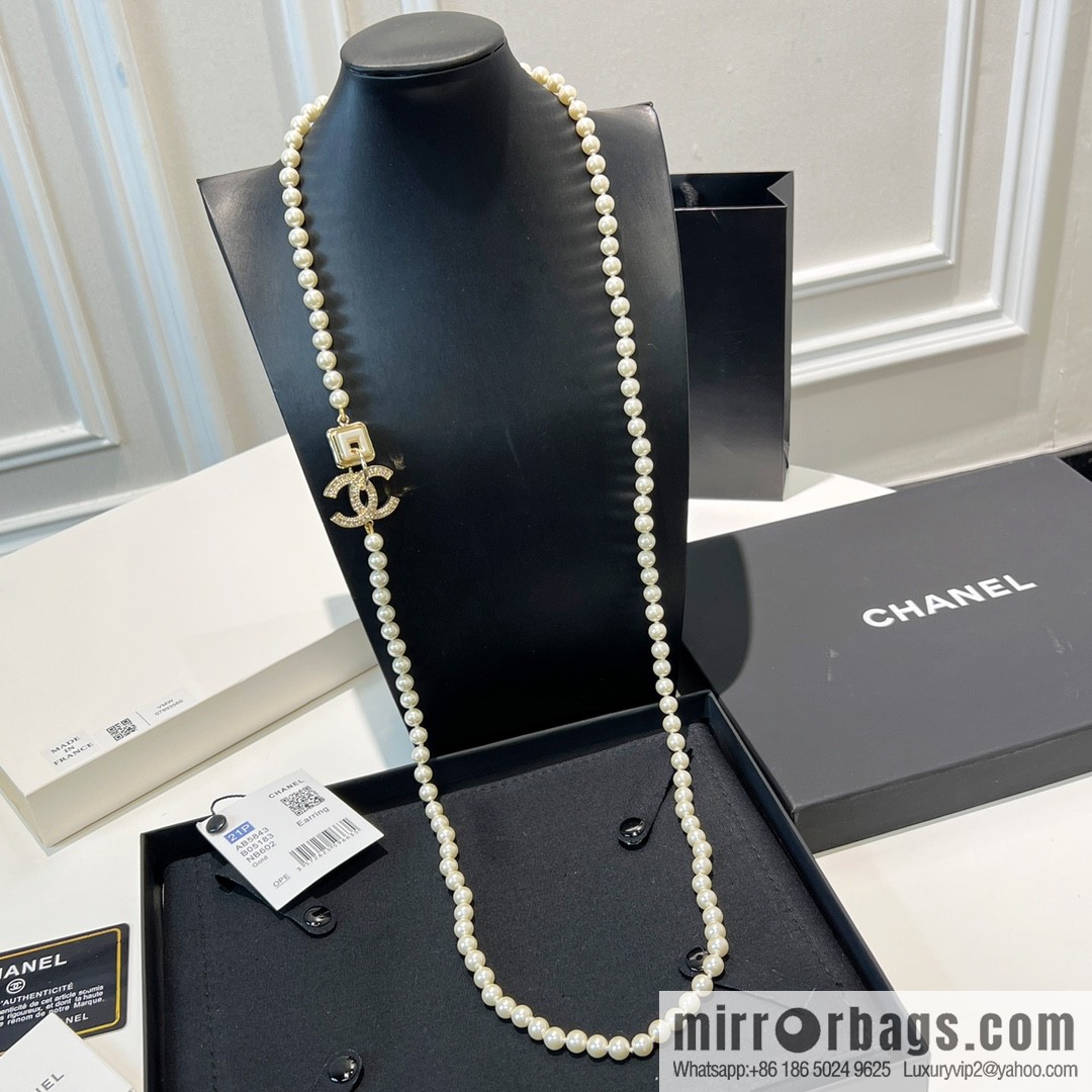 New ☑️ Chanel double c full diamond pearl sweater chain necklace