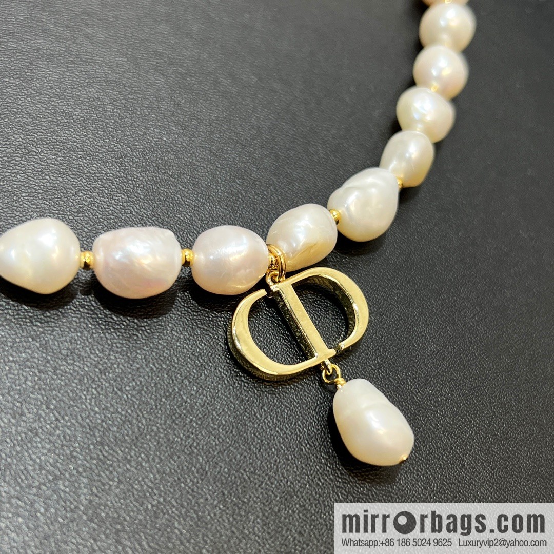 New ☑️ Dior CD pearl necklace