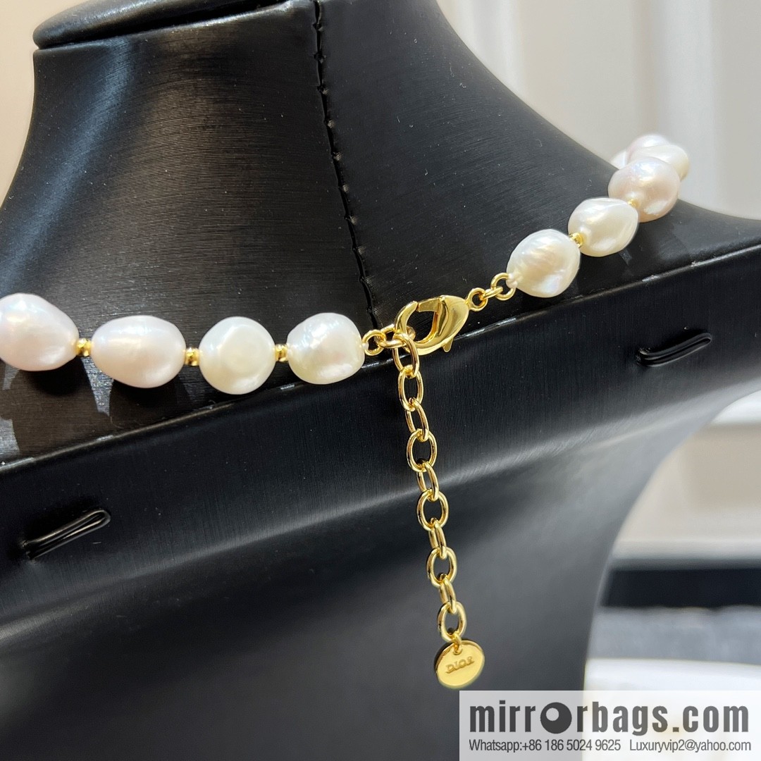 New ☑️ Dior CD pearl necklace
