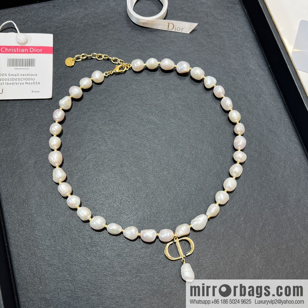 New ☑️ Dior CD pearl necklace