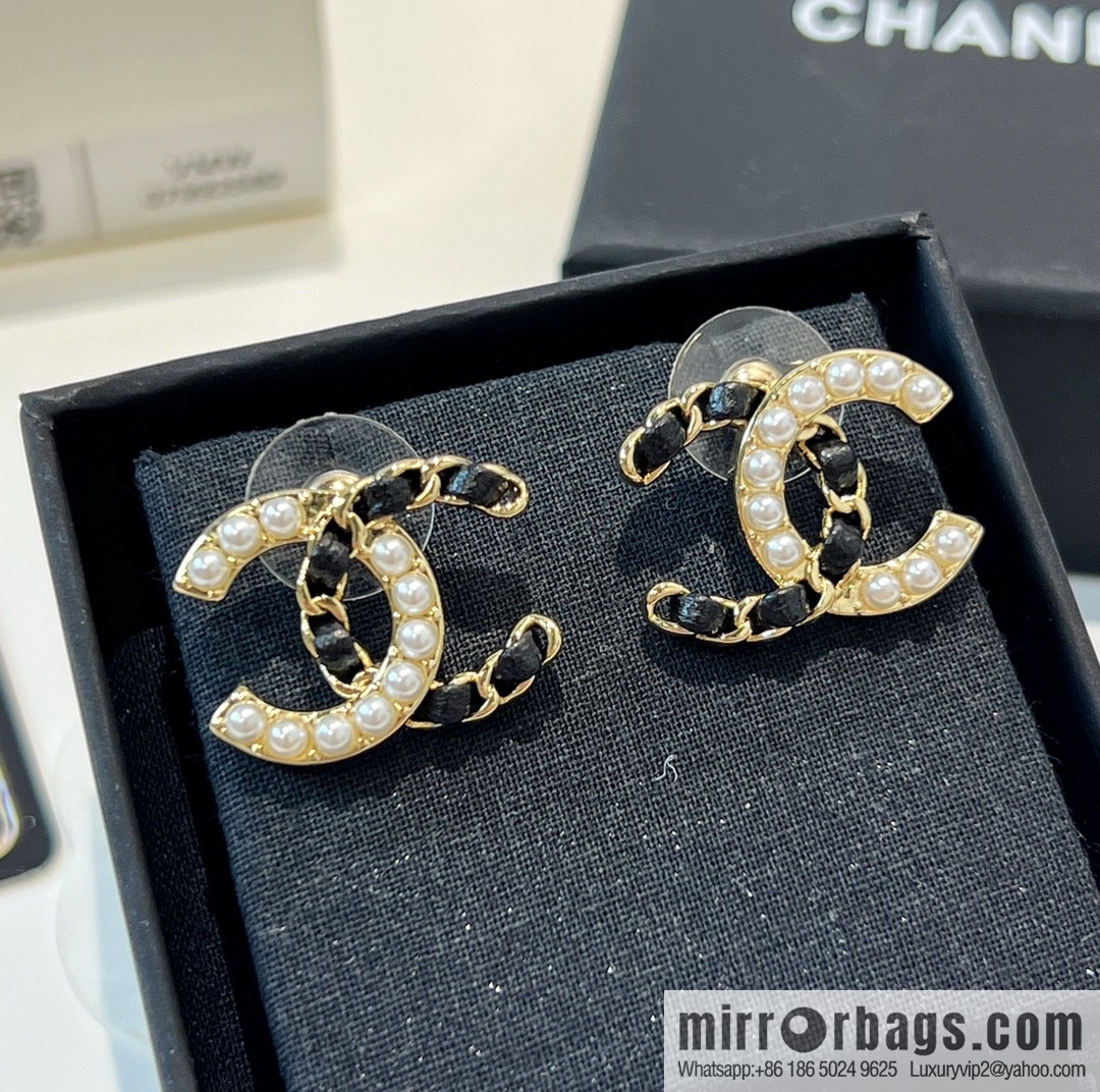 New ☑️ Chanel double c pearl black leather rope stud earrings