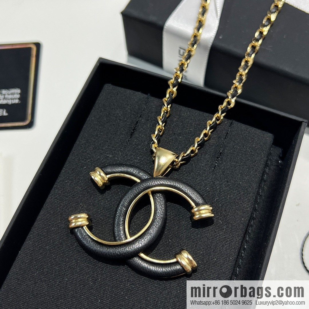 New ☑️ Chanel double c black leather rope necklace