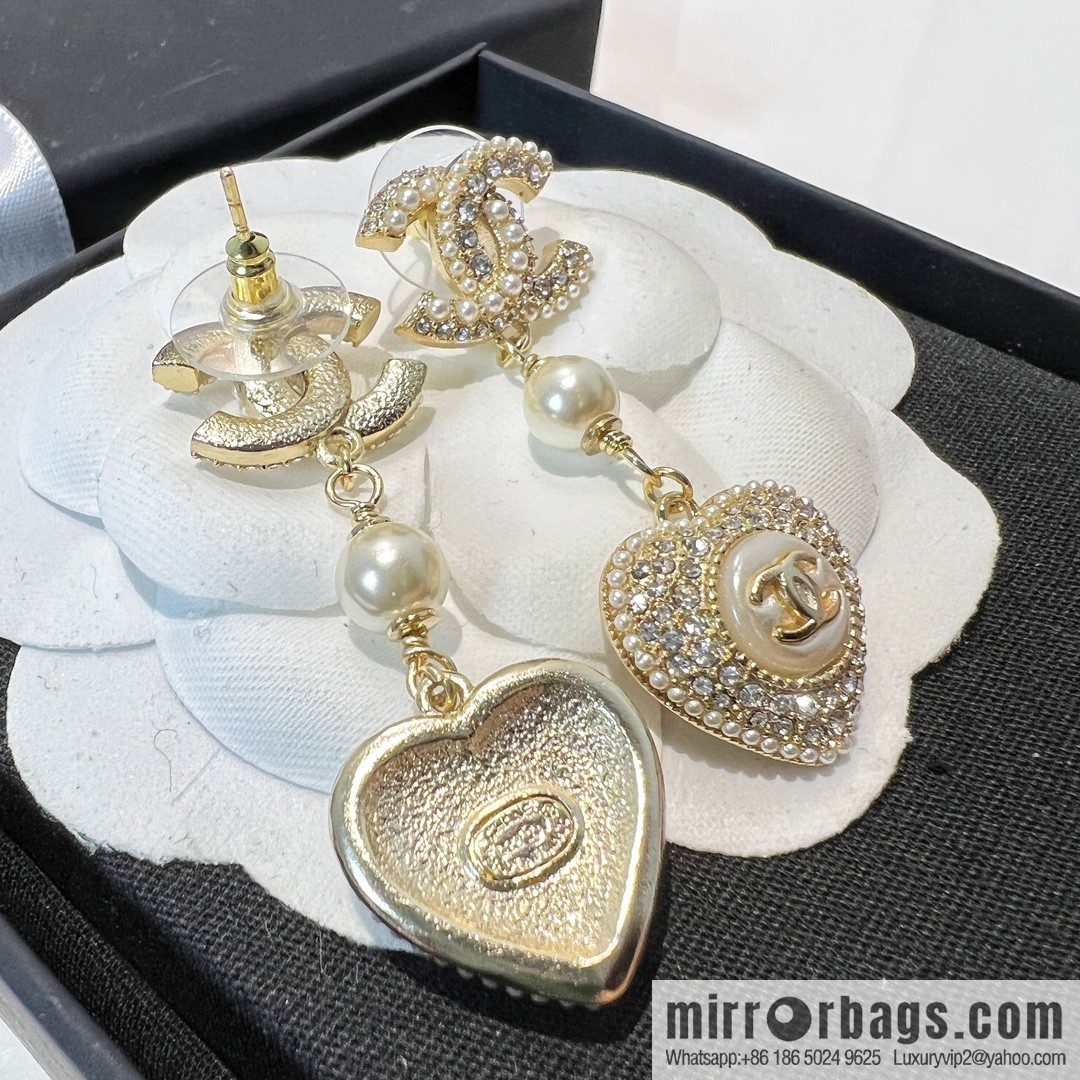 New ☑️ Chanel c3 double c full diamond peach heart love stud earrings
