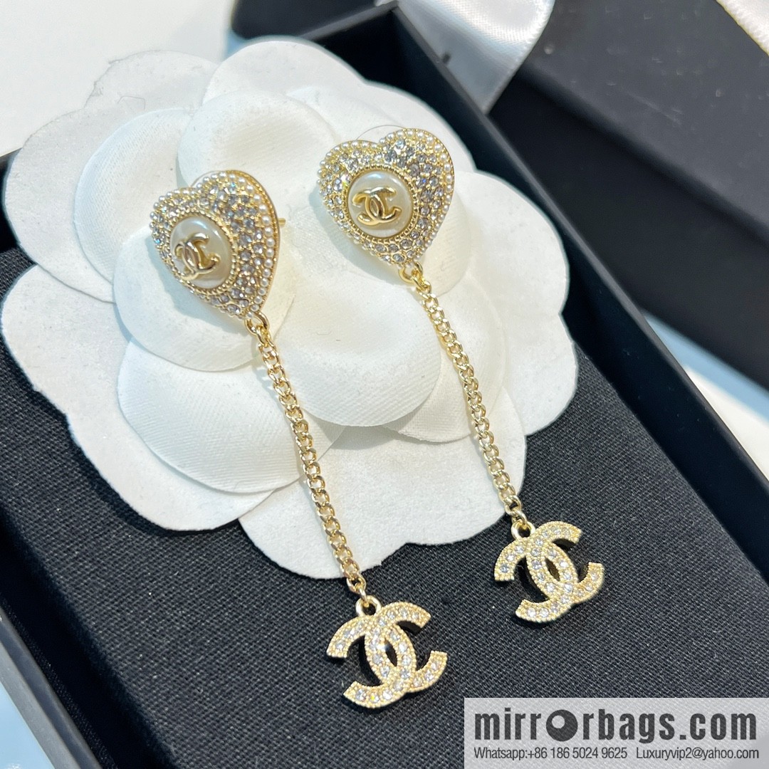 New ☑️ Chanel c2 double c full diamond peach heart love stud earrings