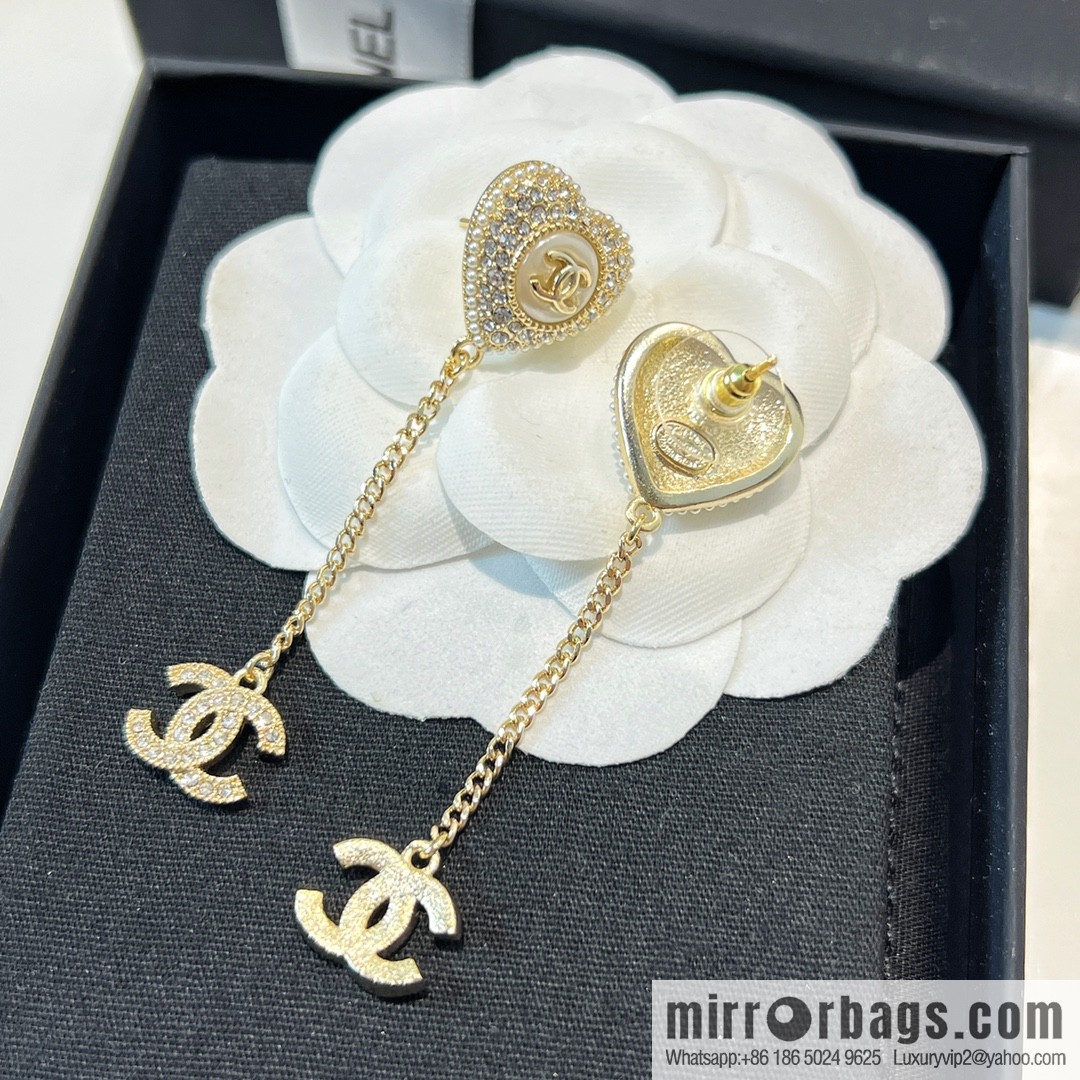 New ☑️ Chanel c2 double c full diamond peach heart love stud earrings