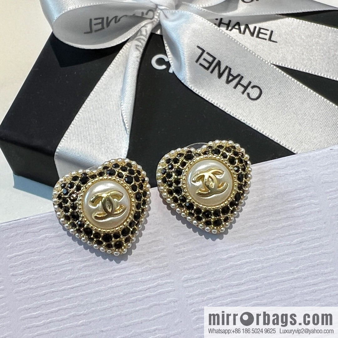 New ☑️ Chanel c1 double c full diamond peach heart love stud earrings