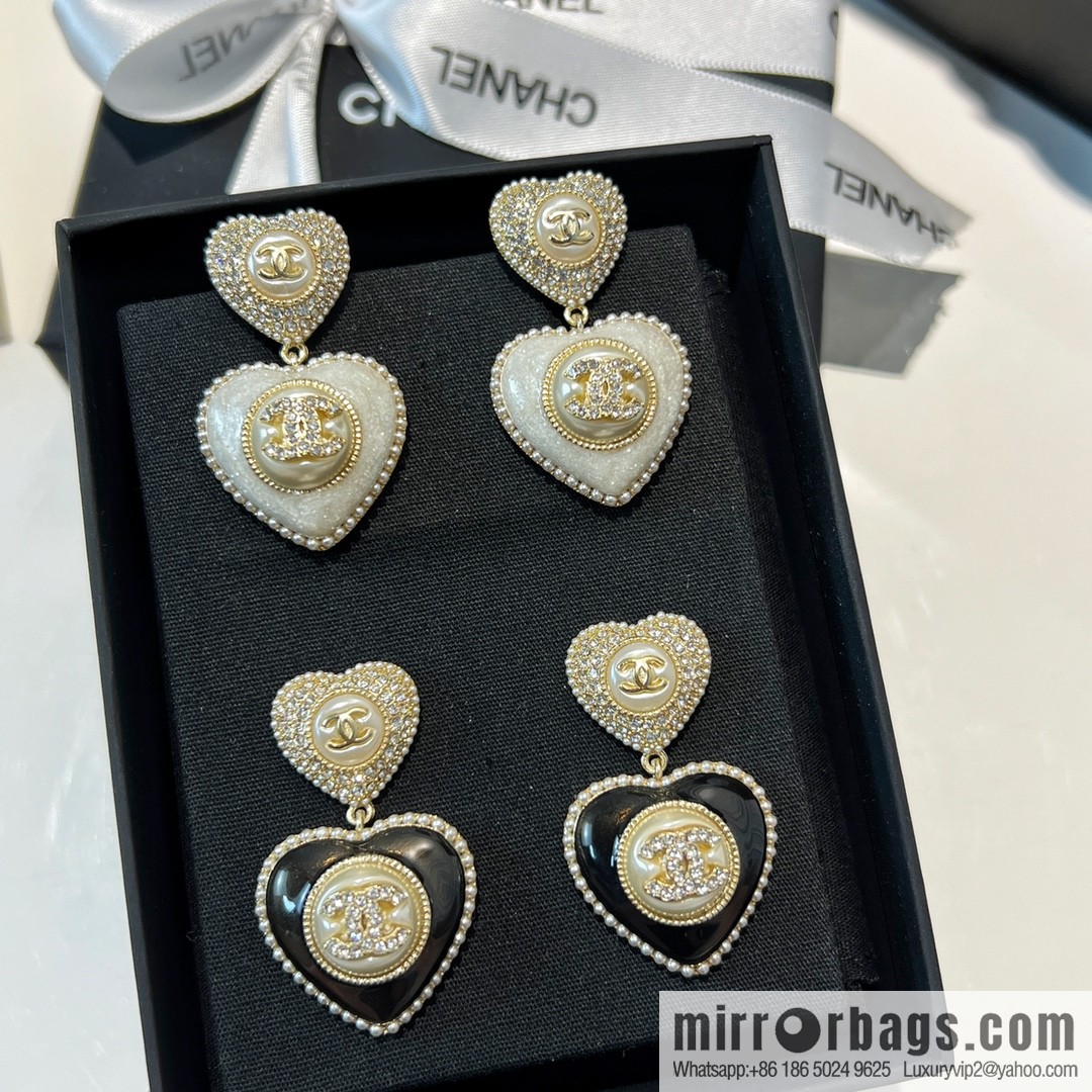 New ☑️ Chanel c2 double c full diamond peach heart love stud earrings
