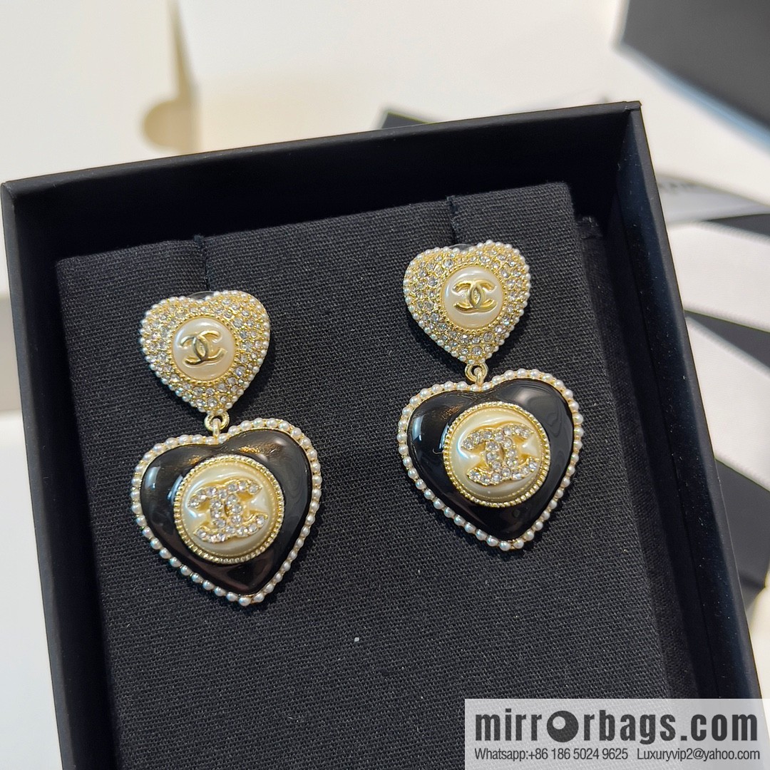 New ☑️ Chanel c2 double c full diamond peach heart love stud earrings