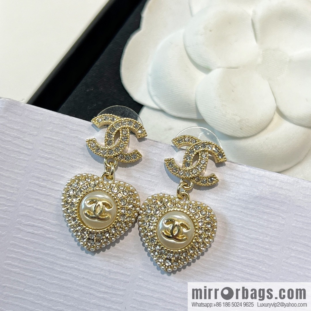 New ☑️ Chanel c2 double c full diamond peach heart love stud earrings